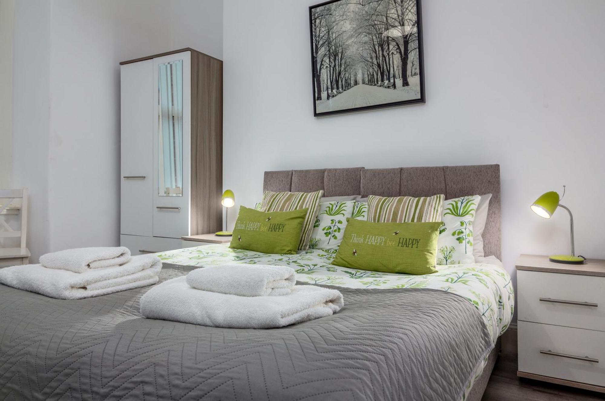 Apartment Tranquil Place In Near Docks *