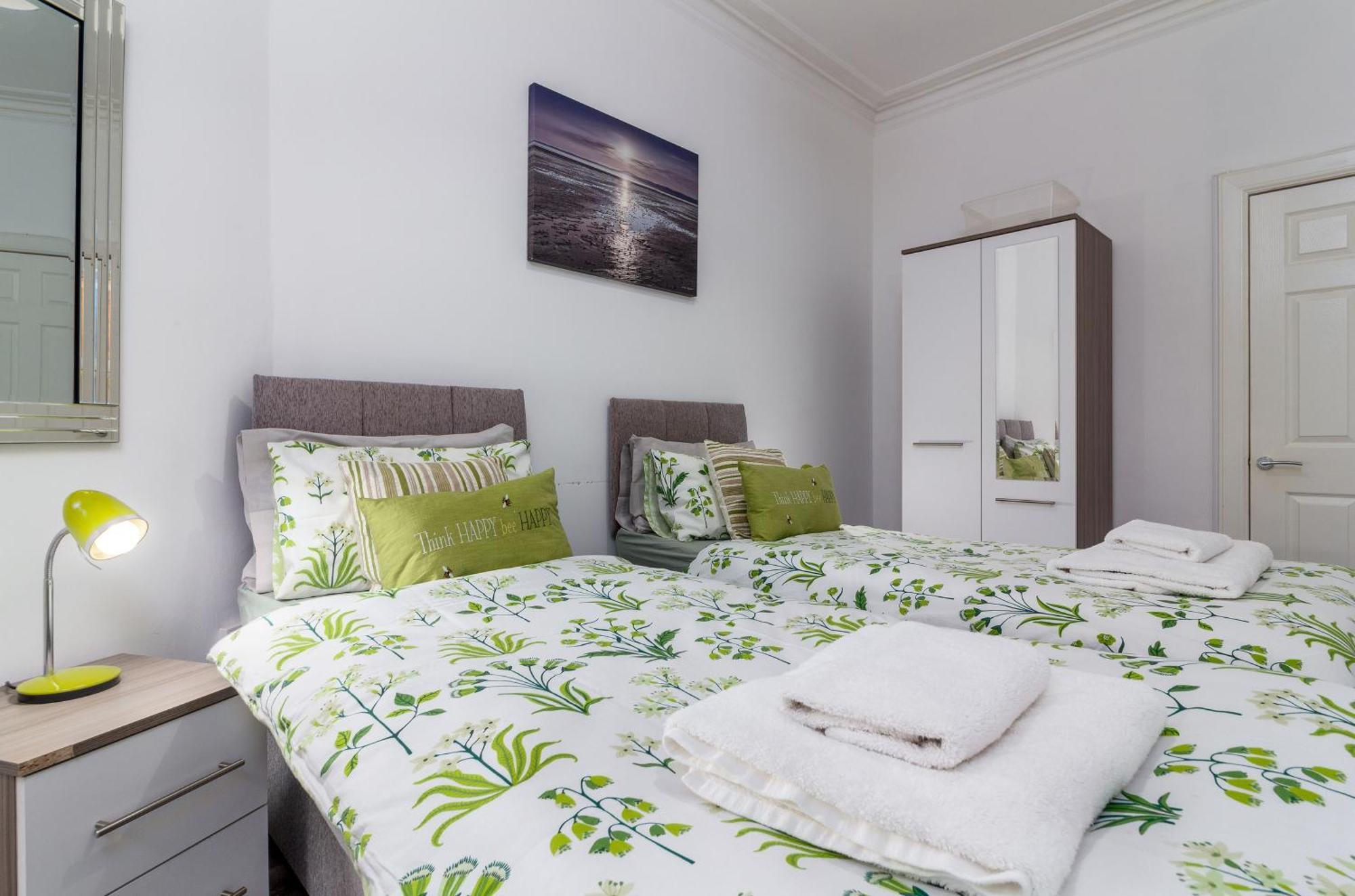 Apartment Tranquil Place In Near Docks Dundee